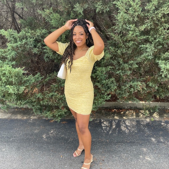 Meet your Posher, Jayda - Picture 3 of 3